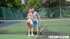 Putar POV Hardcore dengan Milf Milf Mellanie Monroe dan Oliver Flynn