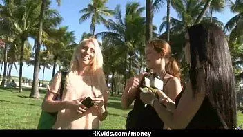 Play Amateur girl likes to suck cock for cash 2