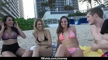 Play Amateur girl likes to suck cock for cash 21