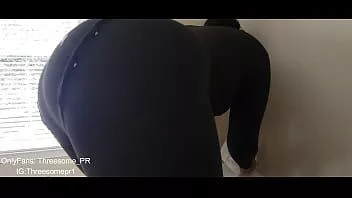 Играть Трахнул мою горячую сводную невестку, помогая мне убираться