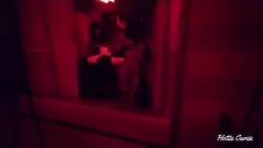 Putar Menangkap Bayi Berpantat Besar Sedang Melakukan Masturbasi Melalui Jendela Hotel Selama Liburan Musim Semi di Cancun