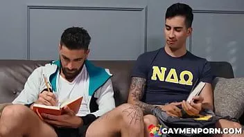play O maldito estudo de casa de Kian Kane e Chris enlouquece