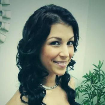 Actrita Ava Cash